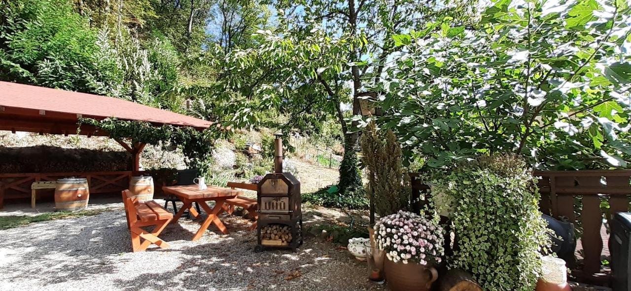 Gaestehaus Gerhardt Schweigen-Rechtenbach Dış mekan fotoğraf