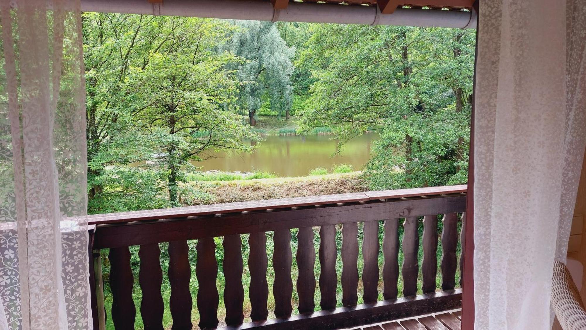 Gaestehaus Gerhardt Schweigen-Rechtenbach Dış mekan fotoğraf